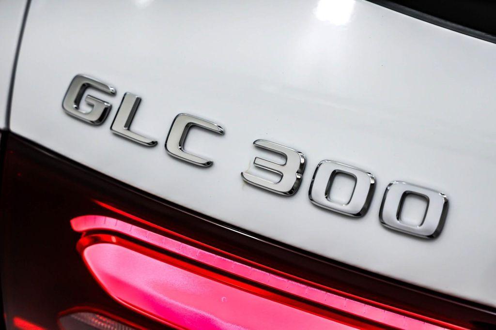 new 2025 Mercedes-Benz GLC 300 car, priced at $55,405