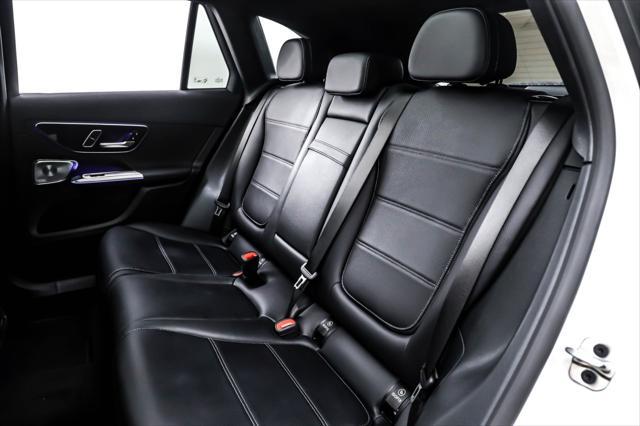 new 2025 Mercedes-Benz GLC 300 car, priced at $55,405
