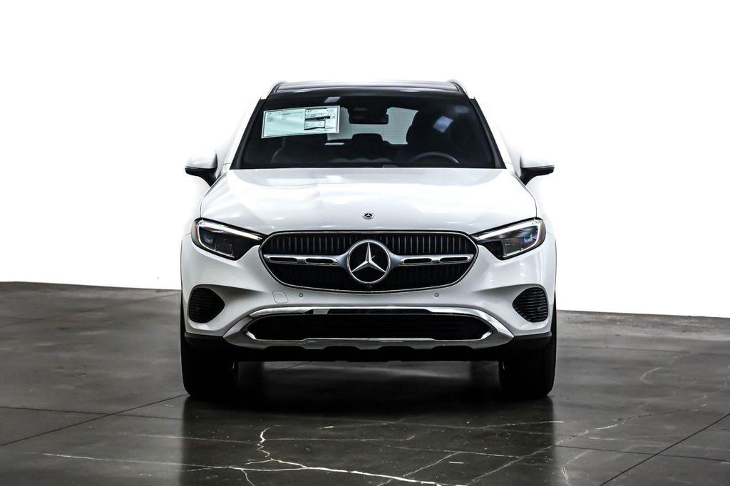 new 2025 Mercedes-Benz GLC 300 car, priced at $55,405