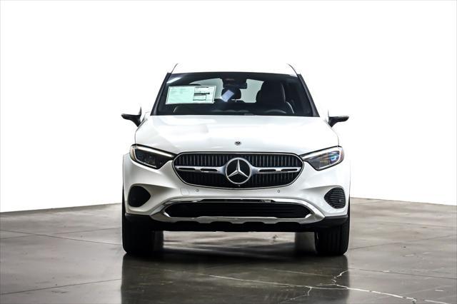 new 2025 Mercedes-Benz GLC 300 car, priced at $51,780
