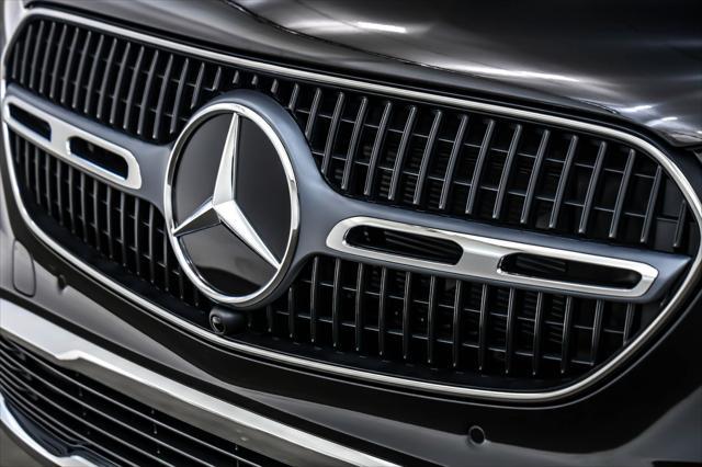 new 2025 Mercedes-Benz GLC 300 car, priced at $51,910