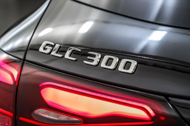 new 2025 Mercedes-Benz GLC 300 car, priced at $51,910