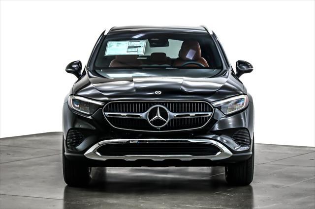 new 2025 Mercedes-Benz GLC 300 car, priced at $51,910