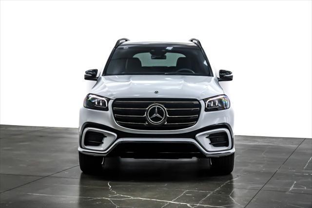 new 2025 Mercedes-Benz GLS 580 car, priced at $120,245