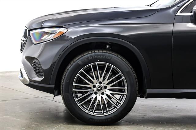 new 2025 Mercedes-Benz GLC 300 car, priced at $56,155