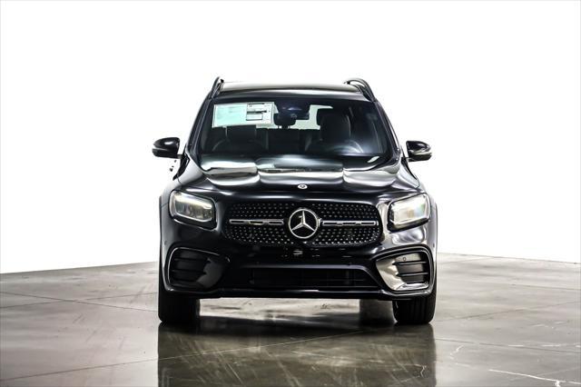 new 2024 Mercedes-Benz GLB 250 car, priced at $51,695