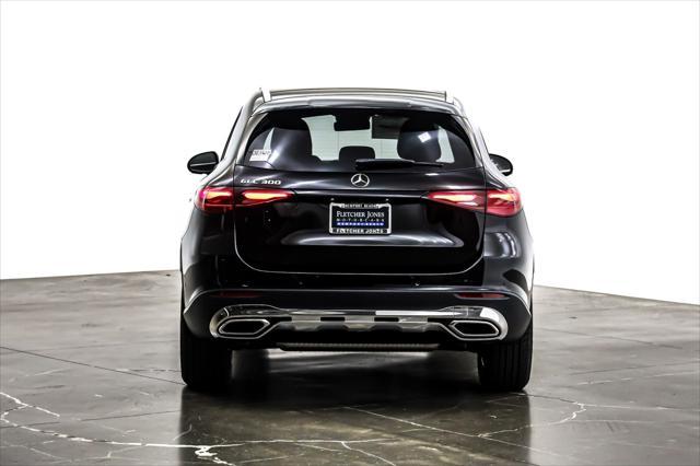 new 2025 Mercedes-Benz GLC 300 car, priced at $54,805