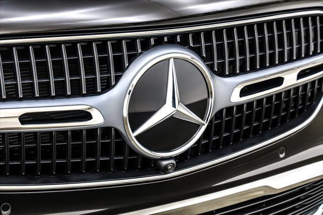 new 2025 Mercedes-Benz GLC 300 car, priced at $54,805