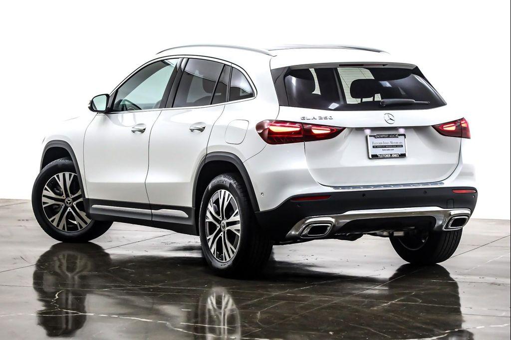used 2025 Mercedes-Benz GLA 250 car, priced at $45,685