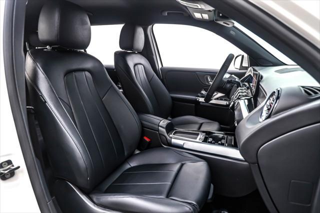 new 2025 Mercedes-Benz EQB 300 car, priced at $61,550