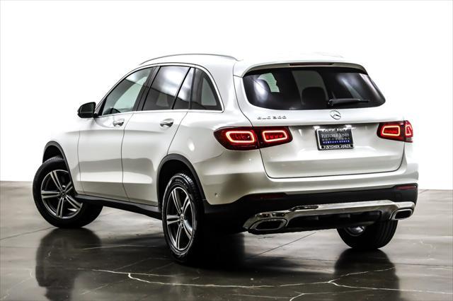 used 2022 Mercedes-Benz GLC 300 car, priced at $33,894