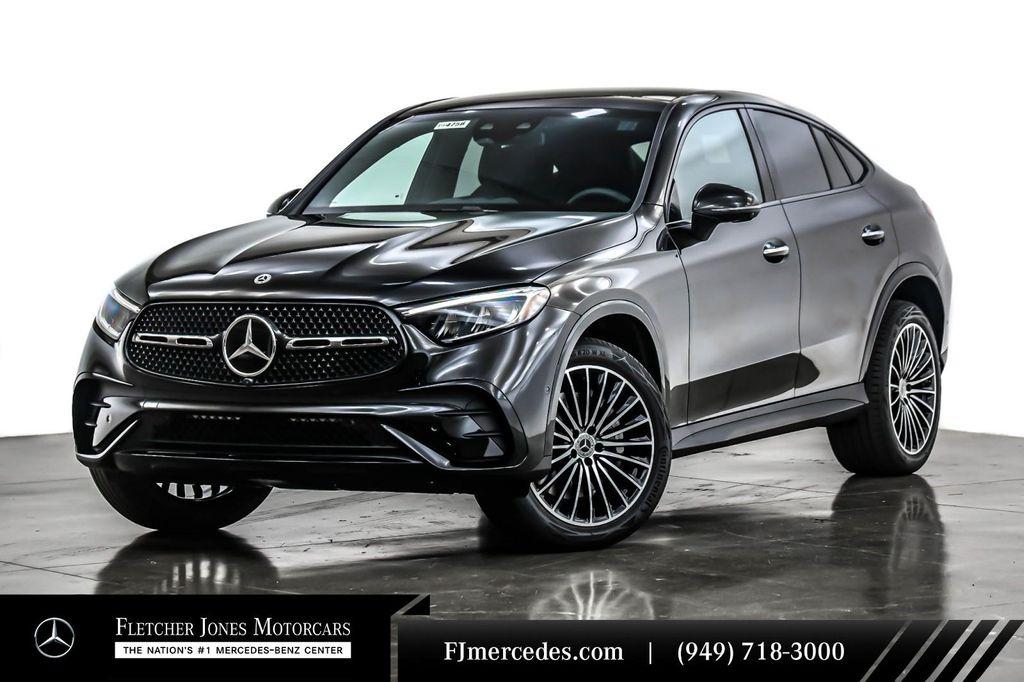 new 2025 Mercedes-Benz GLC 300 car, priced at $68,915