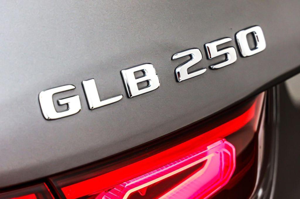 used 2021 Mercedes-Benz GLB 250 car, priced at $24,391