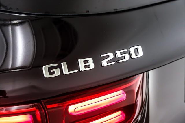 new 2024 Mercedes-Benz GLB 250 car, priced at $51,215