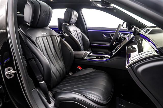 new 2025 Mercedes-Benz AMG S 63 E car, priced at $211,870