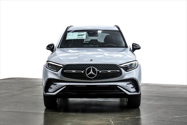 new 2025 Mercedes-Benz GLC 300 car, priced at $57,085