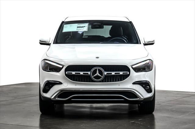 new 2025 Mercedes-Benz GLA 250 car, priced at $46,075