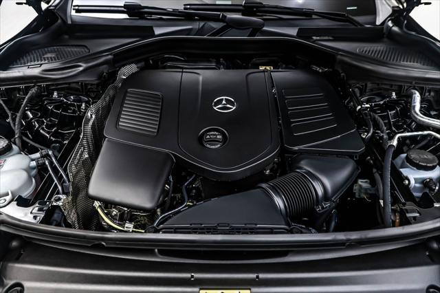 new 2025 Mercedes-Benz GLC 300 car, priced at $51,780
