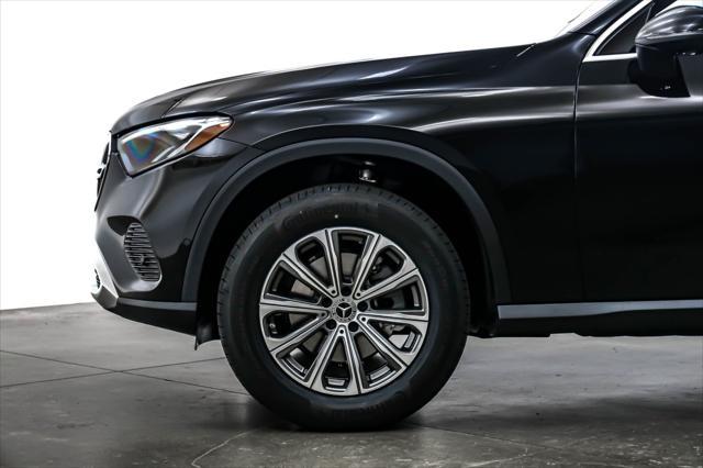 new 2025 Mercedes-Benz GLC 300 car, priced at $51,780
