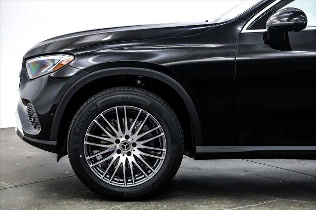 new 2025 Mercedes-Benz GLC 300 car, priced at $60,935