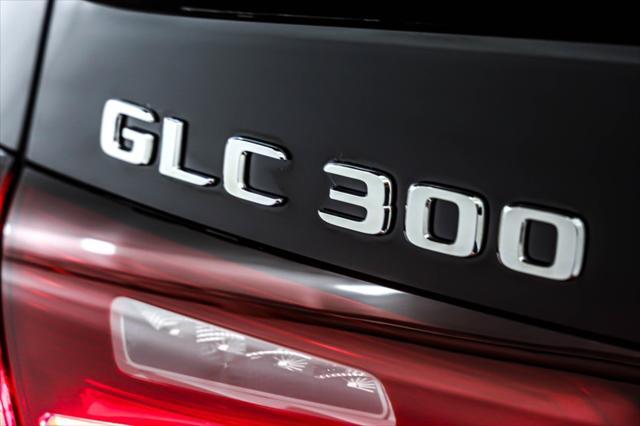 new 2025 Mercedes-Benz GLC 300 car, priced at $60,935