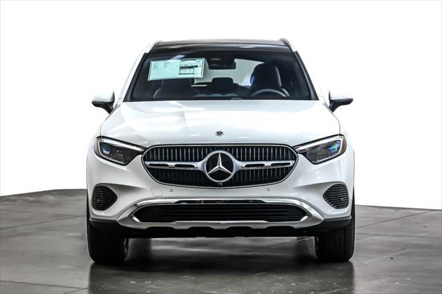 new 2025 Mercedes-Benz GLC 300 car, priced at $52,605
