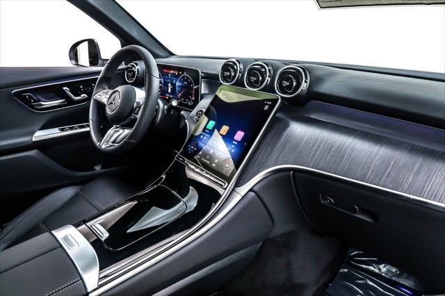 new 2025 Mercedes-Benz GLC 300 car, priced at $52,605