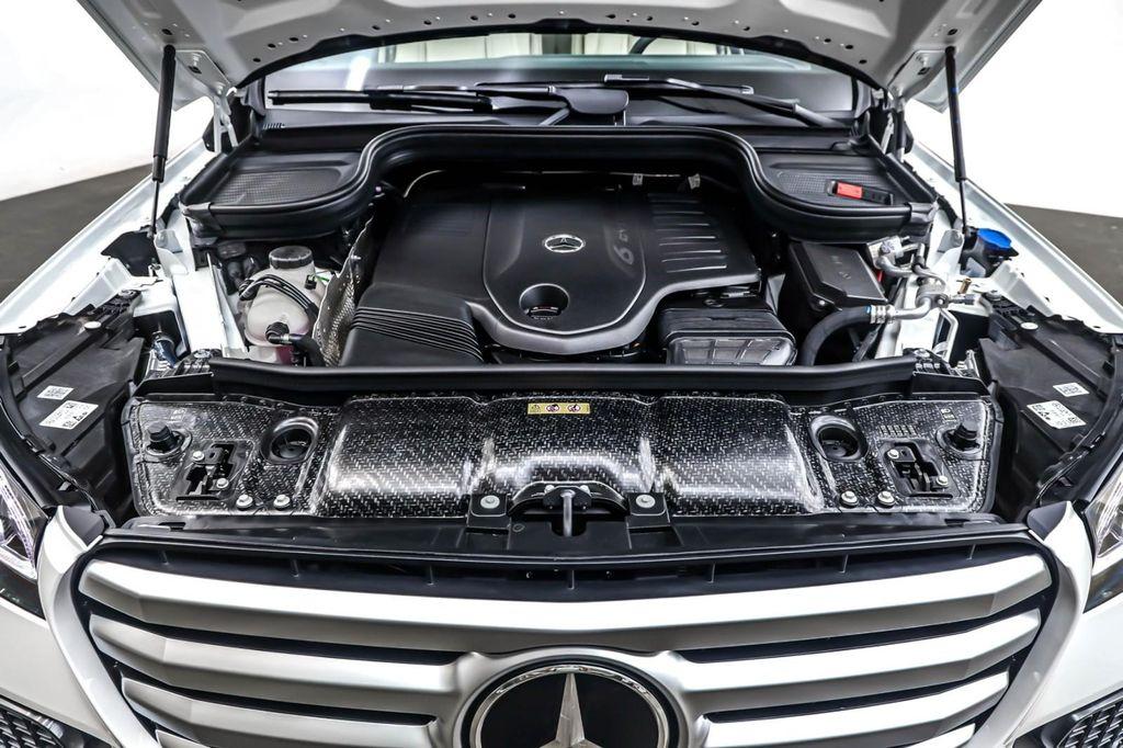 new 2025 Mercedes-Benz GLS 450 car, priced at $91,345