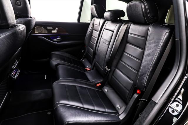 new 2025 Mercedes-Benz GLS 580 car, priced at $120,595