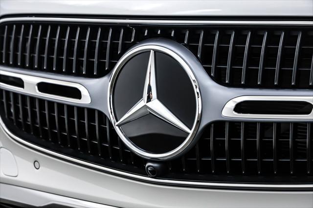 new 2025 Mercedes-Benz GLC 350e car, priced at $62,370
