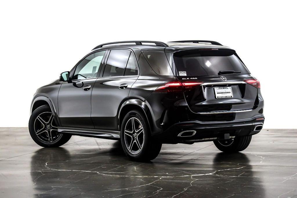 new 2025 Mercedes-Benz GLE 450 car, priced at $82,015