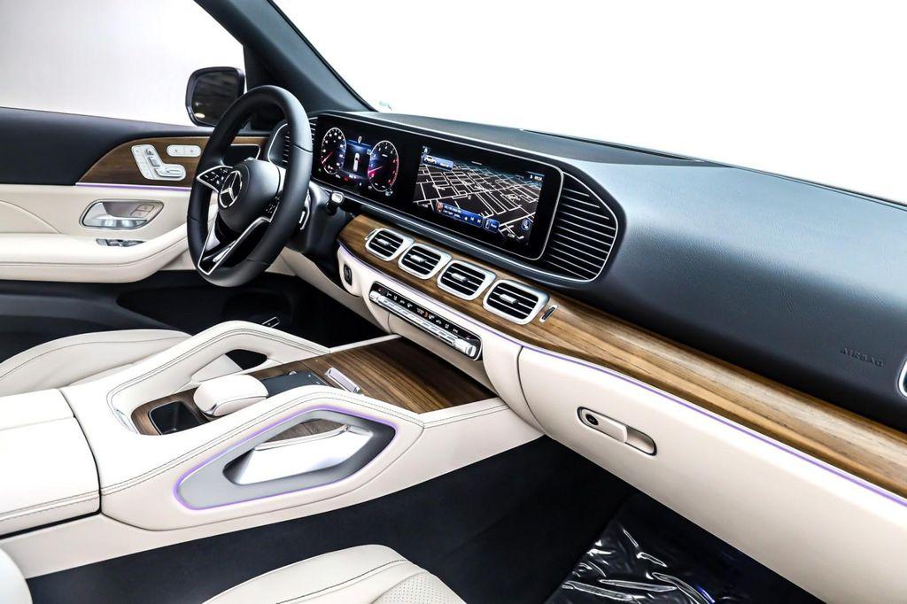 new 2025 Mercedes-Benz GLE 450 car, priced at $73,745