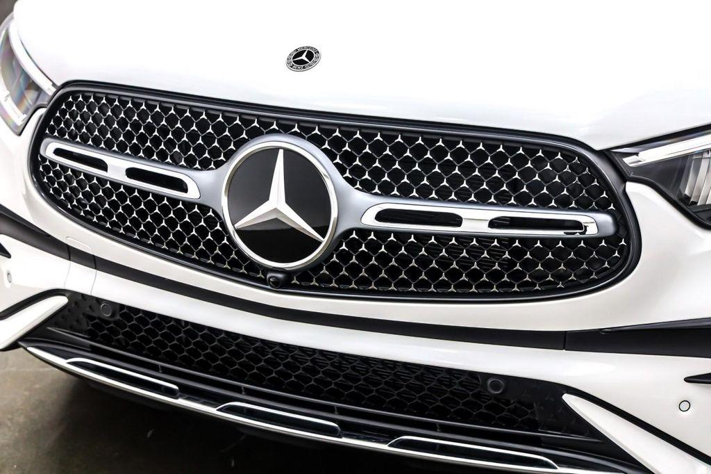 new 2025 Mercedes-Benz GLC 350e car, priced at $66,700