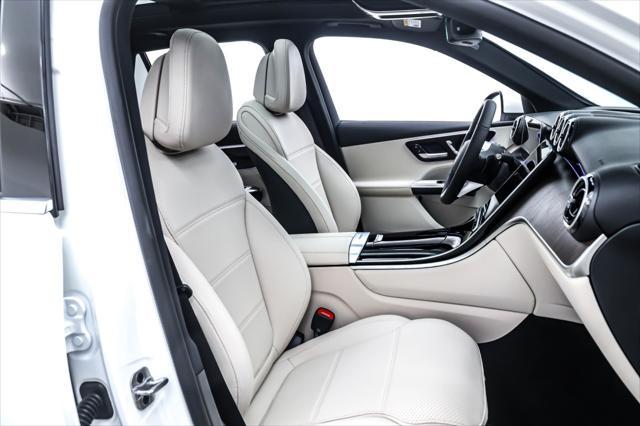 new 2025 Mercedes-Benz GLC 300 car, priced at $53,205