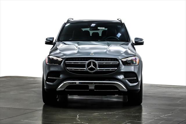 new 2025 Mercedes-Benz GLE 450 car, priced at $80,475