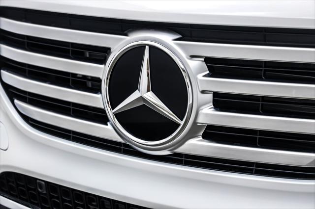 new 2025 Mercedes-Benz GLB 250 car, priced at $47,745