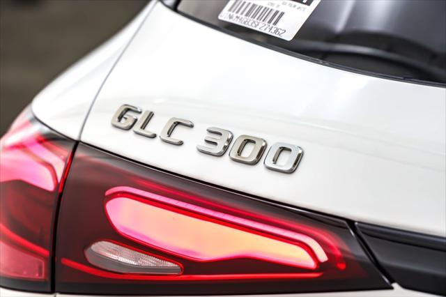 new 2025 Mercedes-Benz GLC 300 car, priced at $52,955