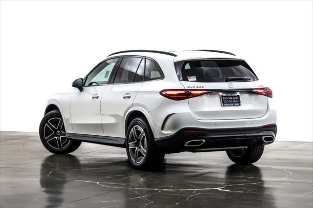 new 2025 Mercedes-Benz GLC 300 car, priced at $61,385