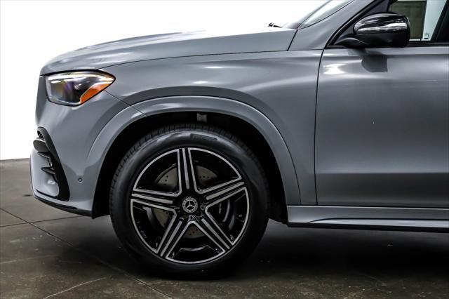 new 2025 Mercedes-Benz GLE 450 car, priced at $82,215