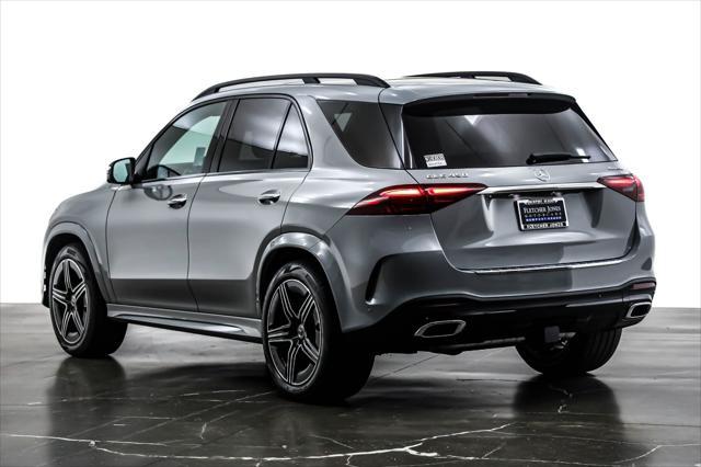 new 2025 Mercedes-Benz GLE 450 car, priced at $82,215