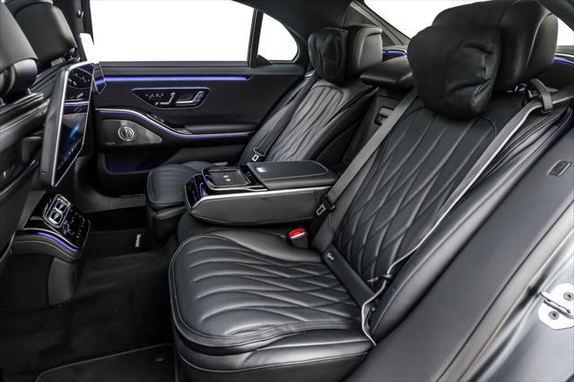 new 2025 Mercedes-Benz AMG S 63 E car, priced at $224,380