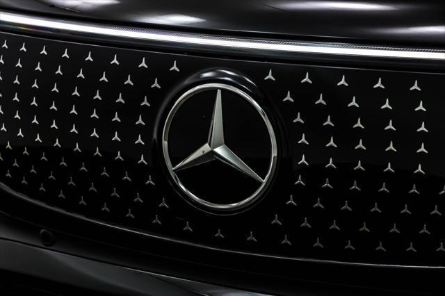 new 2024 Mercedes-Benz EQB 300 car, priced at $66,015