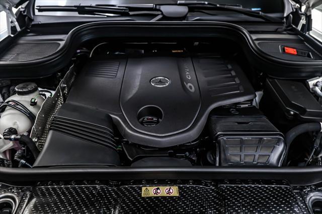 new 2025 Mercedes-Benz GLS 450 car, priced at $94,445