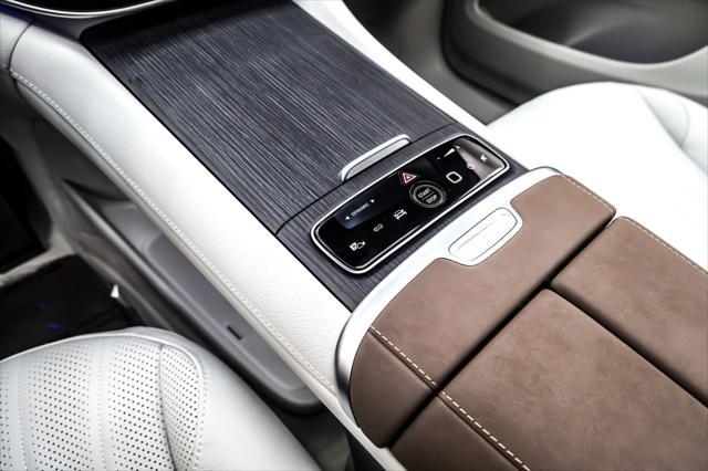 new 2025 Mercedes-Benz EQS 450 car, priced at $111,425