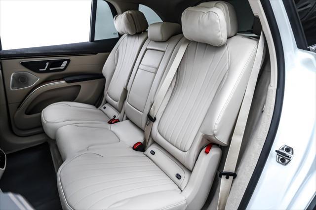 new 2025 Mercedes-Benz EQS 450 car, priced at $111,695
