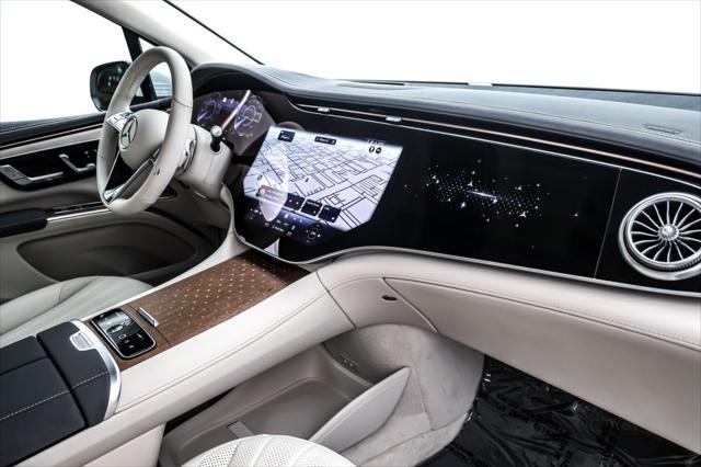 new 2025 Mercedes-Benz EQS 450 car, priced at $111,695