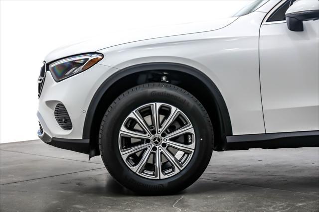 new 2025 Mercedes-Benz GLC 300 car, priced at $52,605