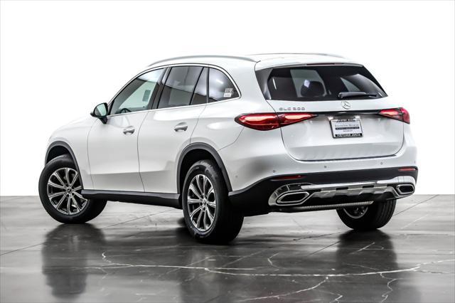 new 2025 Mercedes-Benz GLC 300 car, priced at $52,605