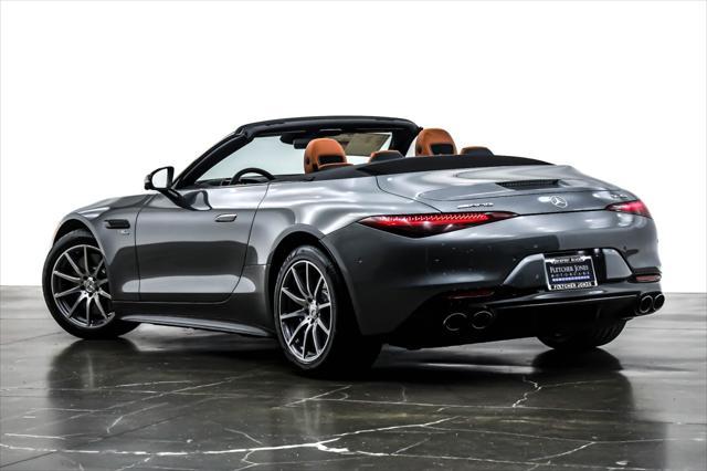 new 2025 Mercedes-Benz AMG SL 43 car, priced at $117,495