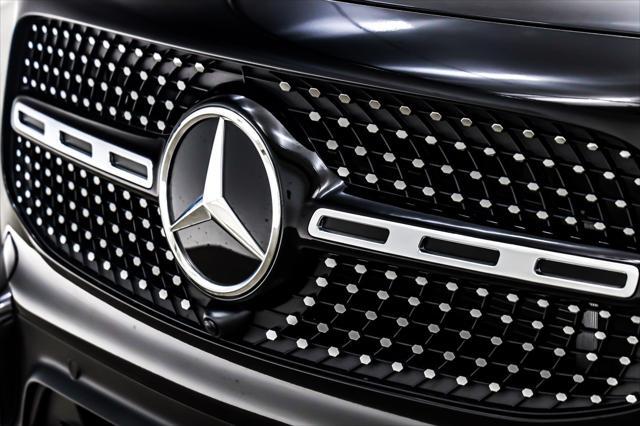 new 2025 Mercedes-Benz GLB 250 car, priced at $53,665